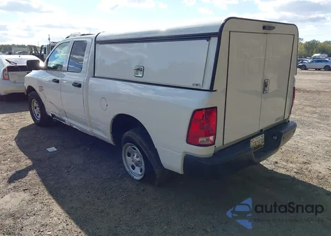 2022 Ram 1500 Classic Tradesman 4X4 6'4 Box from USA, damaged, VIN 1C6RR7FG4NS244232